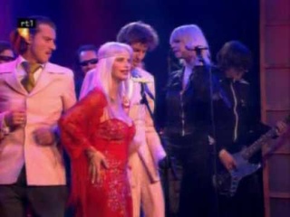Vive la fete - No woman, no cry (live feat. Cicciolina)