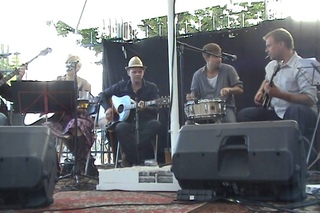 Up the Mountain - Everybody knows @ Debaser 2007