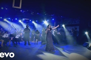 Danielle Cristina - Deus tú és Santo (Lord you’re Holy)