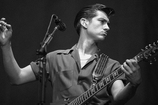 Arctic Monkeys - Do I Wanna Know + Brianstorm @ Austin City Limits 2013