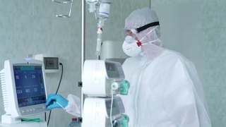 Среди заболевших COVID 19 стало больше тяжелых случаев