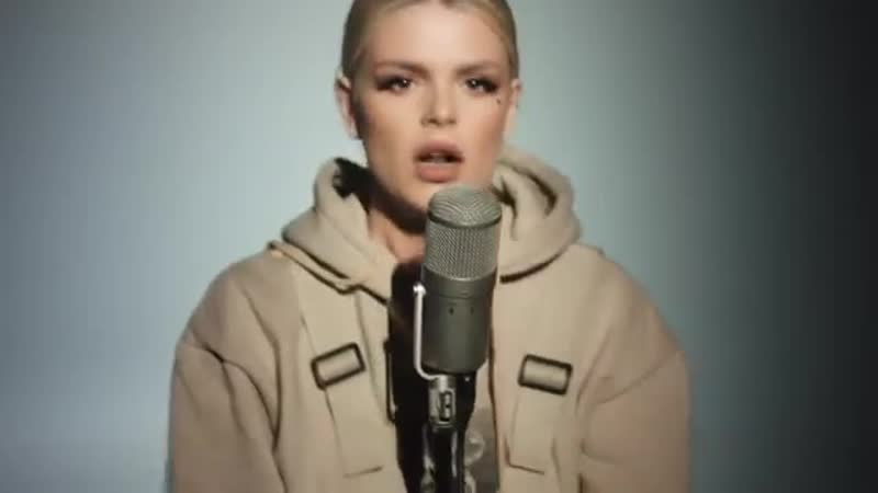 Кавер на песню Grenade Bruno Mars в исполнении Davina