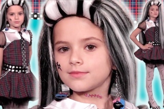 Frankie Stein Monster High Doll Costume Style Guide for Halloween