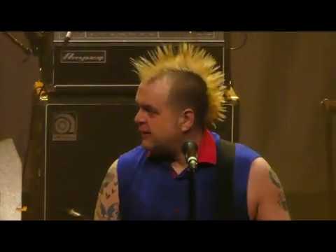 The Toy Dolls Idle Gossip Theme Tune ( Live Doornroosje