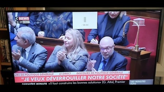 Le Crédit Social à la Française prend Forme !😥😜🖕