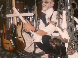 neva - le clown est mort
