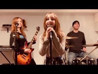 Blitzkrieg Bop... 2021 (Covered by The Hawkbirds)