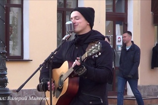 Ливень (кавер) - парень классно поет под гитару! Sity! Street! Music! Guitar!
