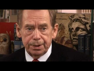Prezident Václav Havel o návštěvách rezidence USA v Praze