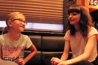 Kids Interview Bands - Chvrches