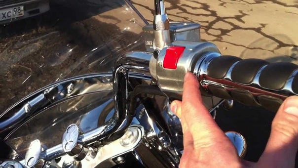 Kawasaki Vulcan Nomad ( Tourer) 1600 Vance Hince pipes