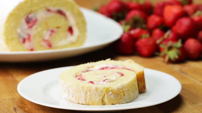 Strawberry Cheesecake Cake
