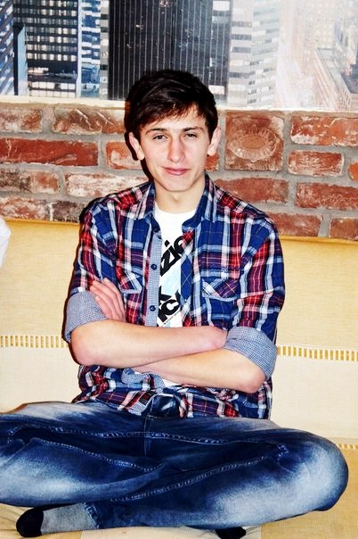 Вася Співак | Долина