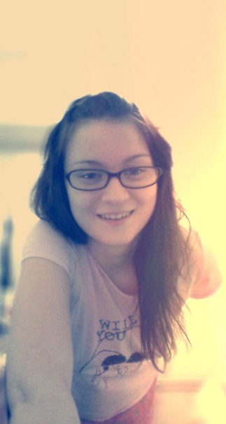 №100, Таня Рогальская №100, Таня Рогальская