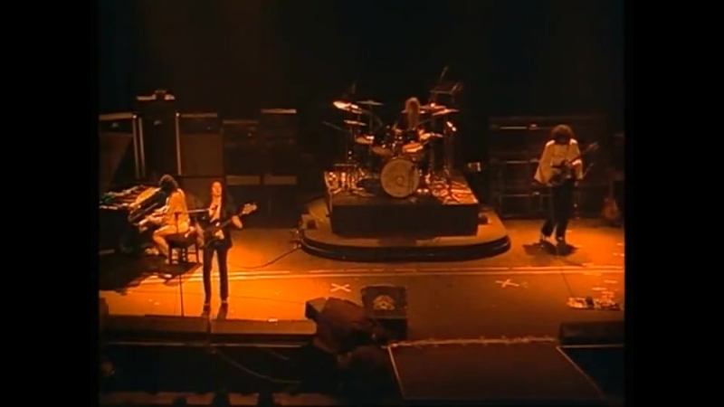 Queen In The Lap Of The Gods ( Live At The Rainbow