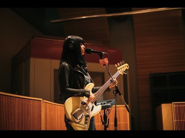 Khruangbin Maria También ( Live at The