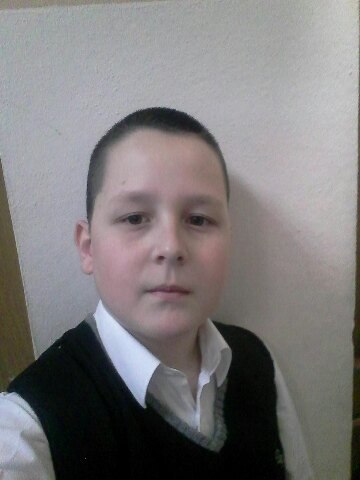 Андрей Новин