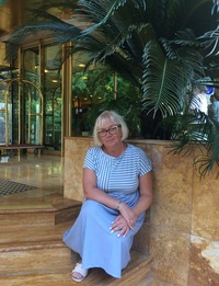 Елена Емельянова