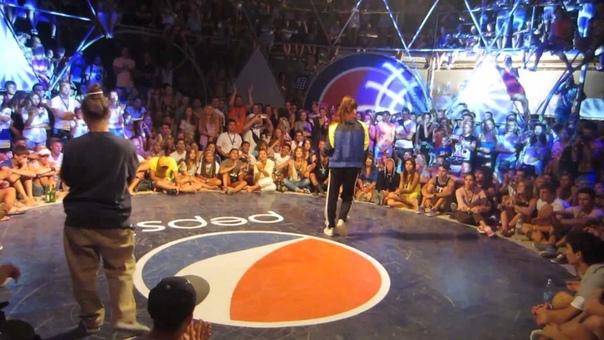 Z GAMES 2013:1 8 Ruby vs Red