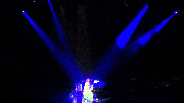 Tori Amos Smells Like Teen Spirit ( Nirvana