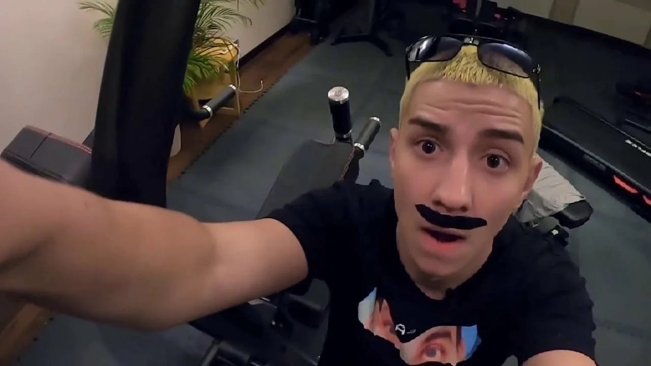 ГЛЕНТ В ТИК ТОКЕ! С ТРЕНДАМИ - YouTube