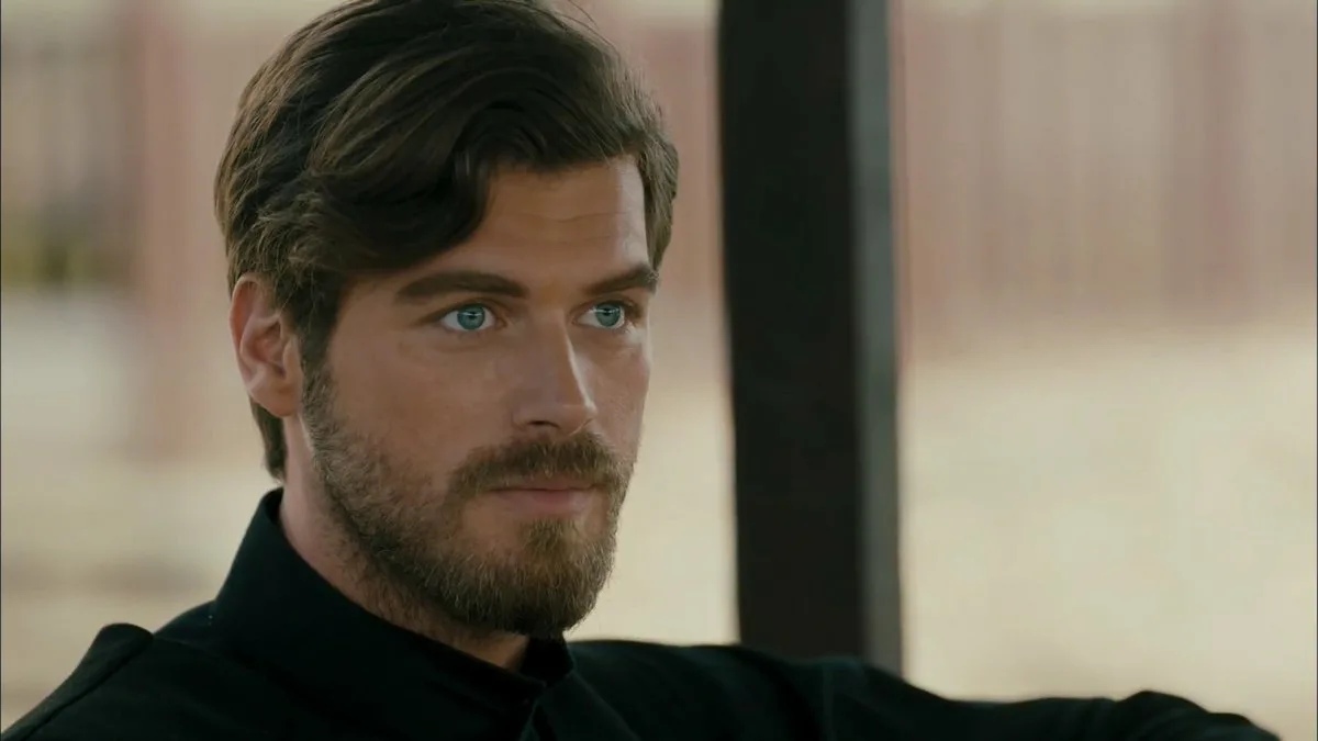 "Курт Сеит и Александра" Episode #1.1 (TV Episode 2014) - Farah Zeynep Abdullah