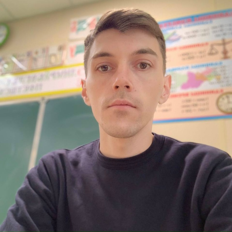 Николай Попов |