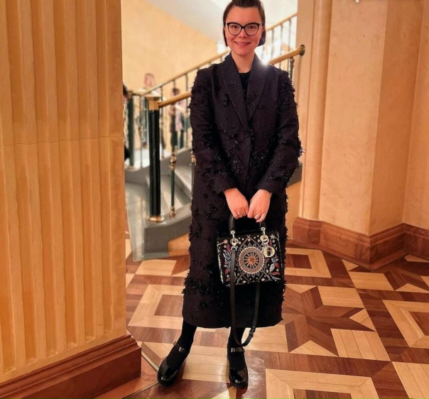 Татьяна брухунова биография личная жизнь жена петросяна Татьяна Брухунова: - "Стиль либо в крови, либо его нет." Согласны с известной мо