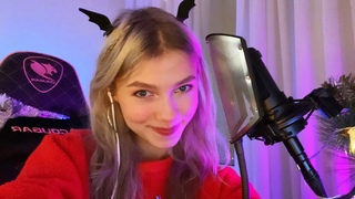Что споём))) Квашеная стримит!