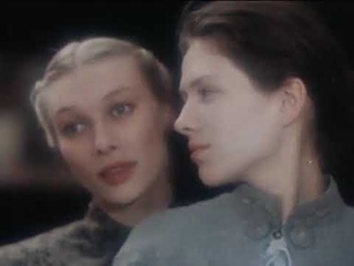 Вишнёвый сад (1993) Фильм Анна Чернакова. Фильм с Татьяна Лаврова, Александр Феклистов. Драма.