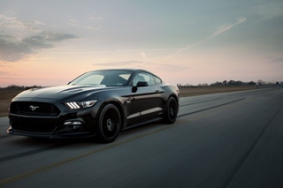 2015 Hennessey Mustang HPE700 Supercharged в действии