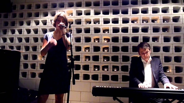 Lena Lee Ilya Gomola Chasing Pavements (live in Loft